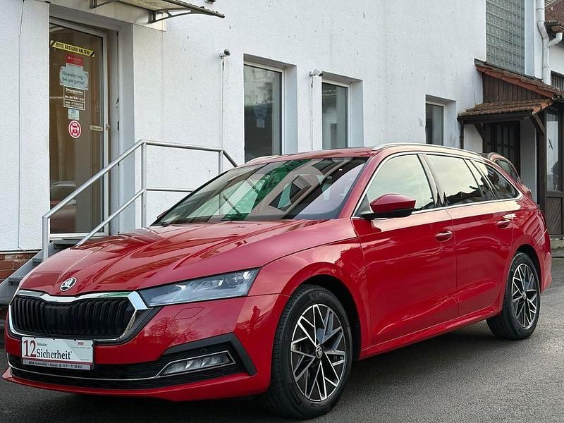 Rot Gebraucht 2020 Skoda Octavia First Edition Kombi | 20.990 € (Fairer Preis) - Bild 1/4
