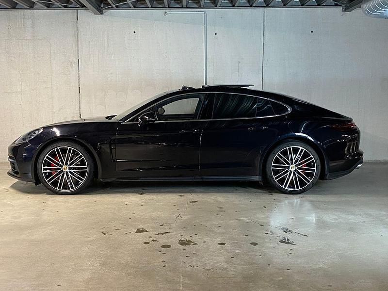 Gebraucht Porsche Panamera 4S 441 PS (324 kW) 2016 Tiefschwarzmetallic Limousine