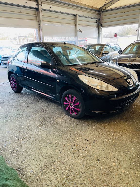 Schwarz Gebraucht 2009 Peugeot 206+ Basis Kleinwagen | 1.000 € (Superpreis) - Bild 1/4