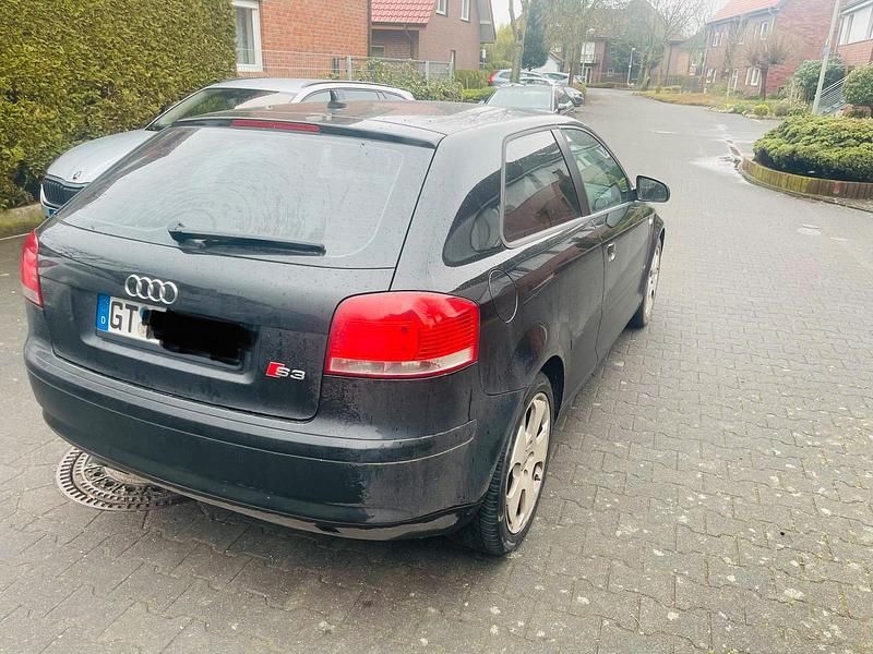 Gebraucht Audi A3 S-Line 105 PS (77 kW) 2004 Schwarz Kleinwagen