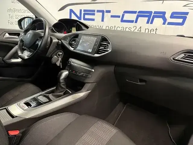 Gebraucht Peugeot 308 SW 131 PS (96 kW) 2016 Grau Kombi
