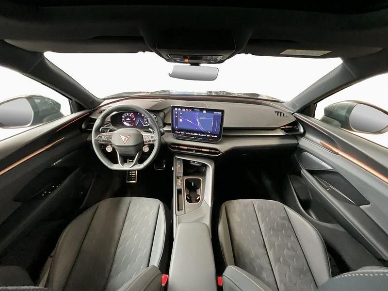 Second-hand Cupra Terramar 150 CP (110 kW) 2025 Negru SUV