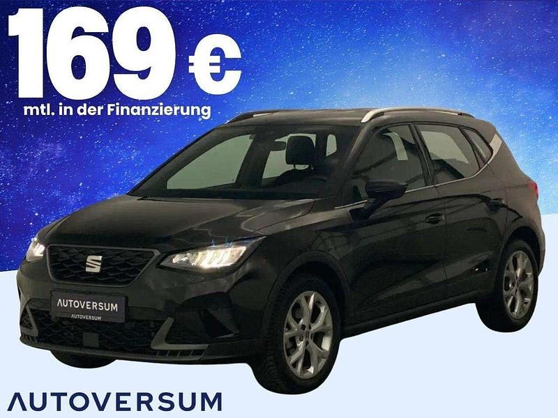 Mitternachtsschwarz Gebraucht 2024 Seat Arona FR-Line SUV | 21.245 € (Guter Preis) - Bild 1/3
