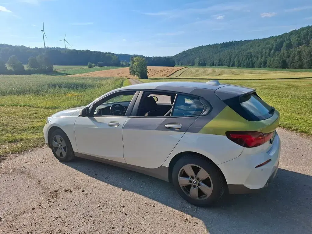 Gebraucht BMW 116 Advantage 116 PS (85 kW) 2020 Weiß Kleinwagen