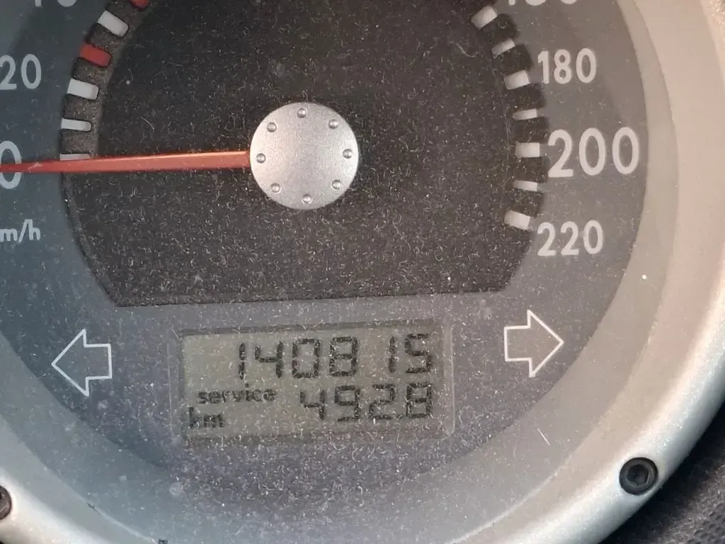 Gebraucht VW Polo Basis 60 PS (44 kW) 2000 Schwarz Limousine