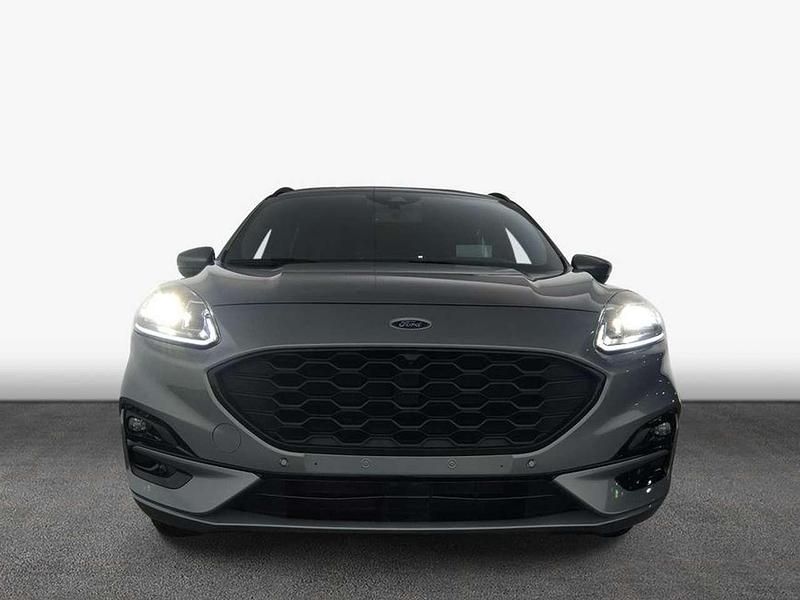 Gebraucht Ford Kuga ST-Line 150 PS (110 kW) 2023 Solar silver metallic SUV