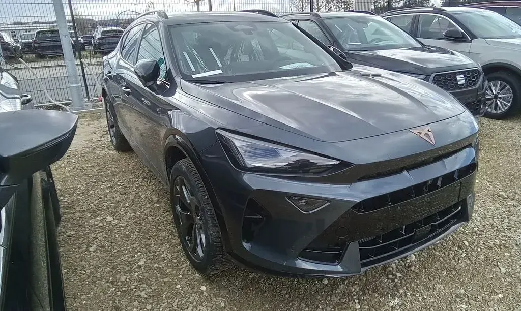 Gebraucht Cupra Formentor 150 PS (110 kW) 2026 Grau SUV