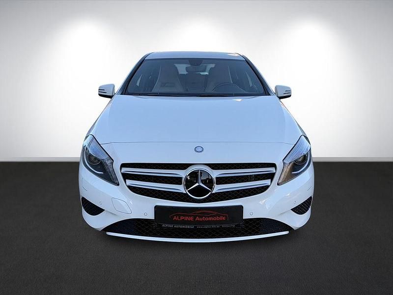 Gebraucht Mercedes A250 Style 211 PS (155 kW) 2012 Weiß Limousine