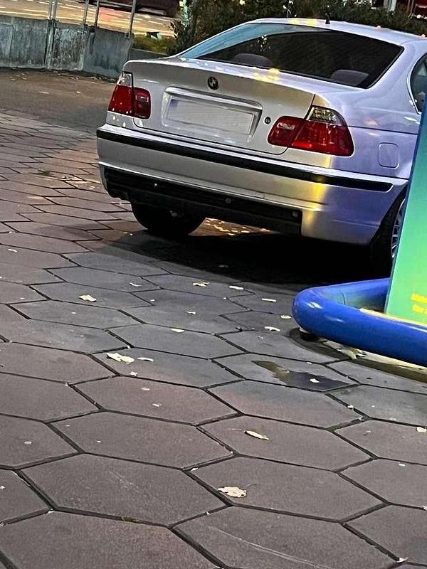 Gebraucht BMW 323 Sport Line 170 PS (125 kW) 1999 Limousine