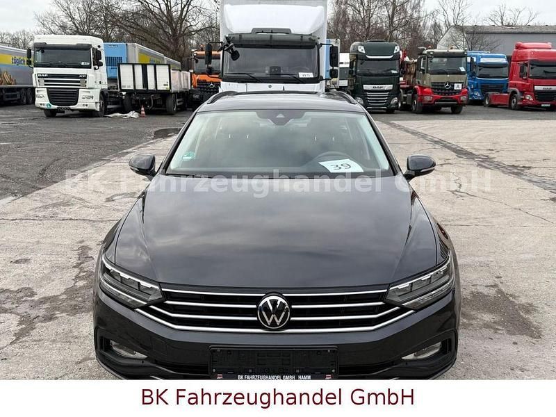 Gebraucht VW Passat Business 122 PS (89 kW) 2021 Grau Kombi