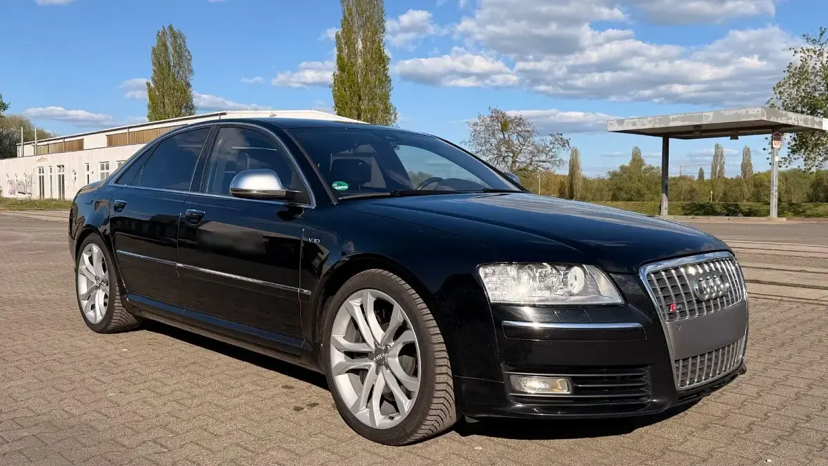 Second-hand Audi S8 Exclusive 450 CP (330 kW) 2008 Negru Berlinǎ
