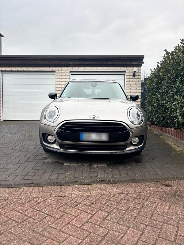 Gebraucht Mini Cooper D Clubman 150 PS (110 kW) 2017 Grau Kombi