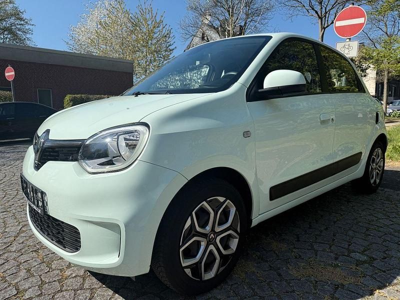 Gebraucht Renault Twingo LIMITED 73 PS (53 kW) 2020 Grün Kleinwagen