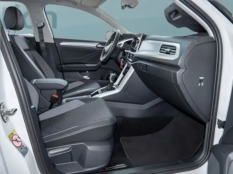 Gebraucht VW T-Roc 150 PS (110 kW) 2025 Weiß SUV