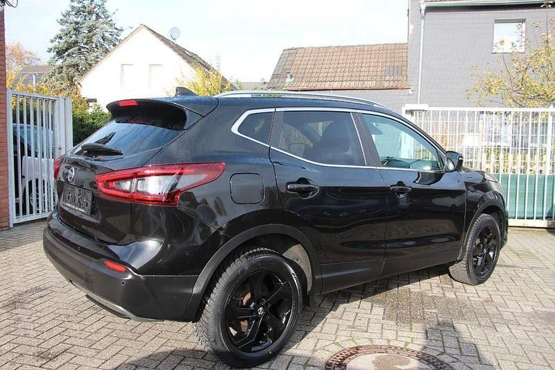 Gebraucht Nissan Qashqai Zama 140 PS (102 kW) 2021 Schwarz SUV