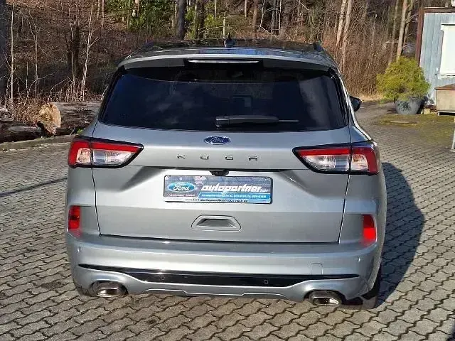 Gebraucht Ford Kuga ST-Line X 150 PS (110 kW) 2020 Silber SUV