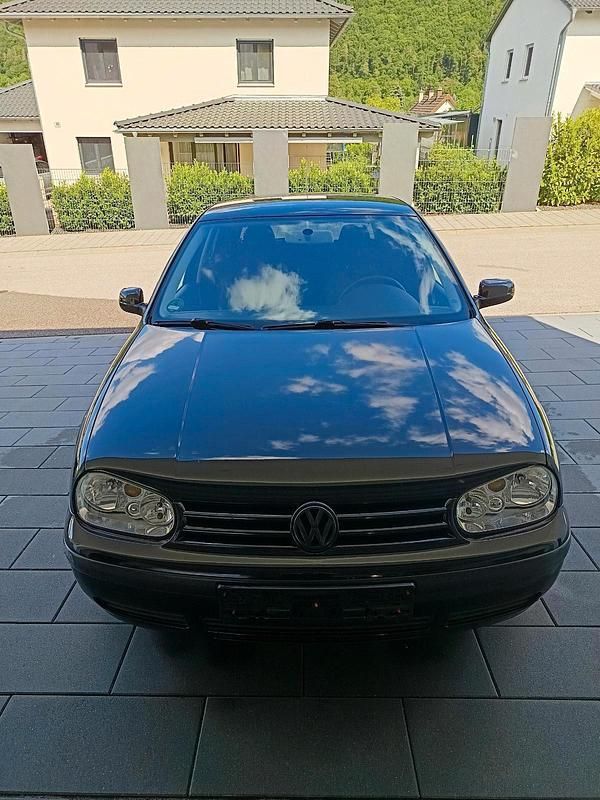 Gebraucht VW Golf IV 105 PS (77 kW) 2001 Schwarz Limousine