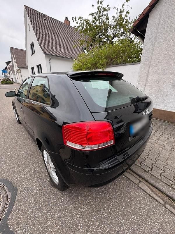 Second-hand Audi A3 105 CP (77 kW) 2008 Negru Hatchback