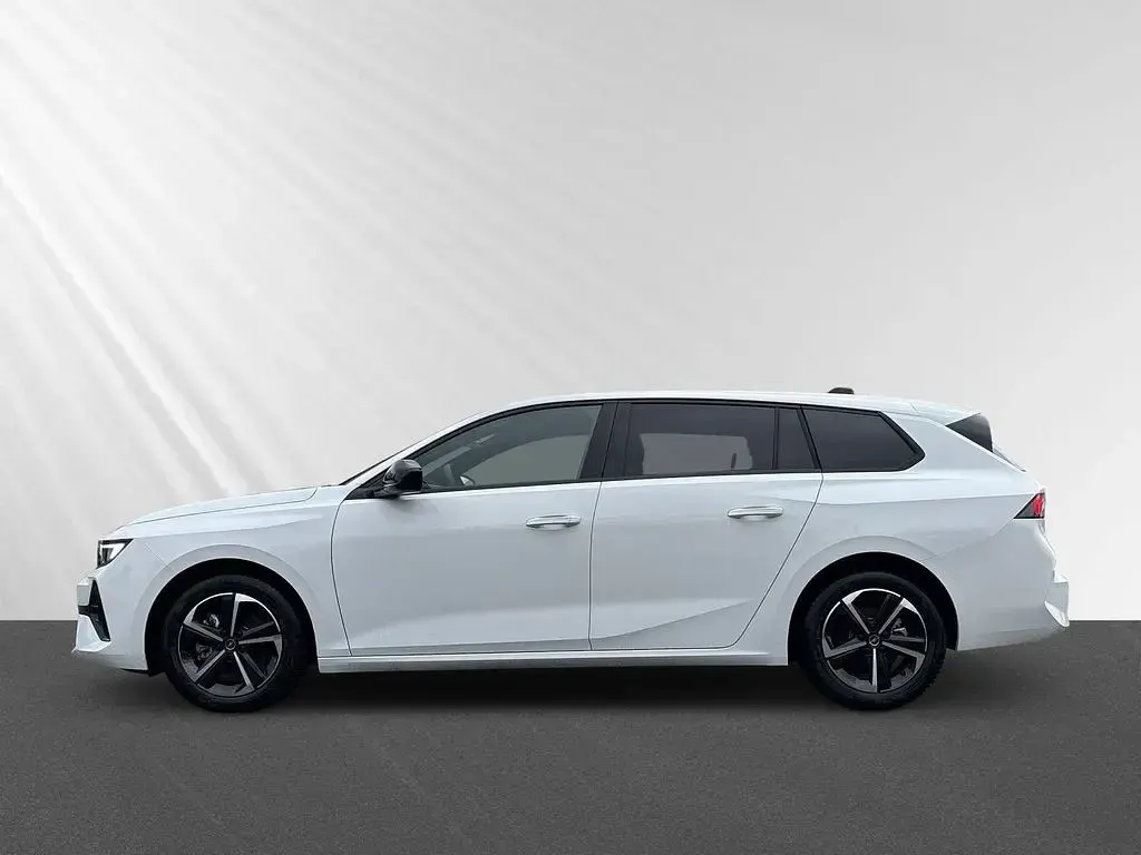 Gebraucht Opel Astra 131 PS (96 kW) 2024 Weiß Kombi