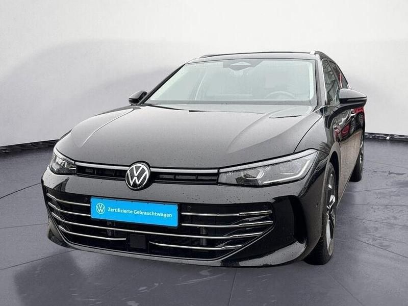 Gebraucht VW Passat Elegance 177 PS (130 kW) 2025 Grenadillschwarz metallic Kombi