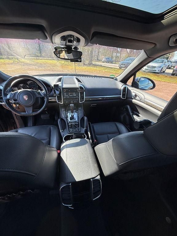 Gebraucht Porsche Cayenne 245 PS (180 kW) 2012 Blau SUV