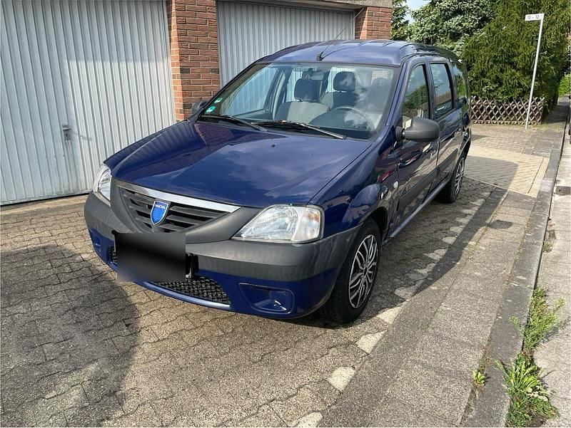 Blau Gebraucht 2008 Dacia Logan Limousine | 950 € (Superpreis) - Bild 1/4