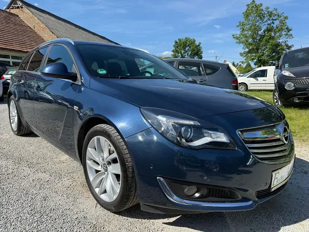 Gebraucht Opel Insignia Sport 140 PS (102 kW) 2014 Blau Kombi
