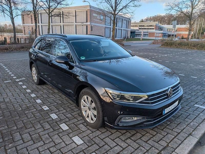 Gebraucht VW Passat 190 PS (139 kW) 2021 Schwarz Kombi