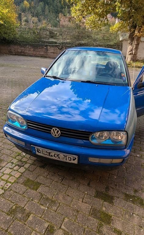Blau Gebraucht 1997 VW Golf III Limousine | 1.900 € (Guter Preis) - Bild 1/4