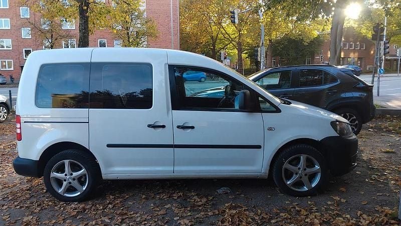 Gebraucht VW Caddy Comfortline 102 PS (75 kW) 2011 Weiß Van / Kleinbus
