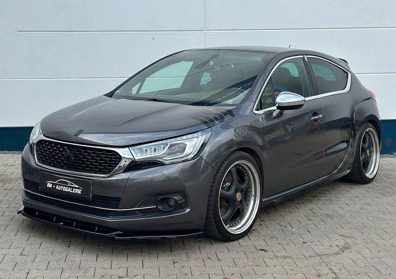 Gebraucht DS Automobiles DS4 211 PS (155 kW) 2016 Grau Limousine