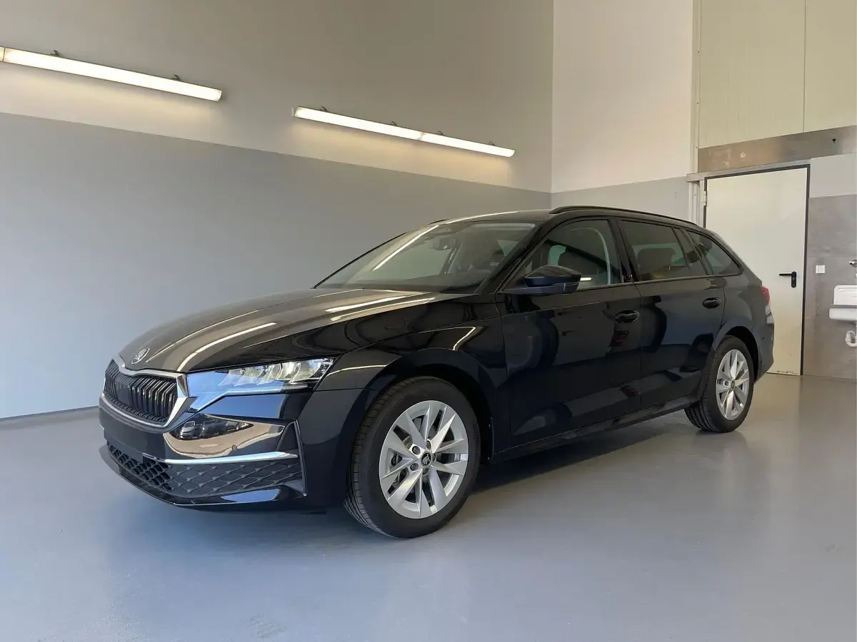 Używany Skoda Octavia Lodge 204 KM (150 kW) 2026 Kombi