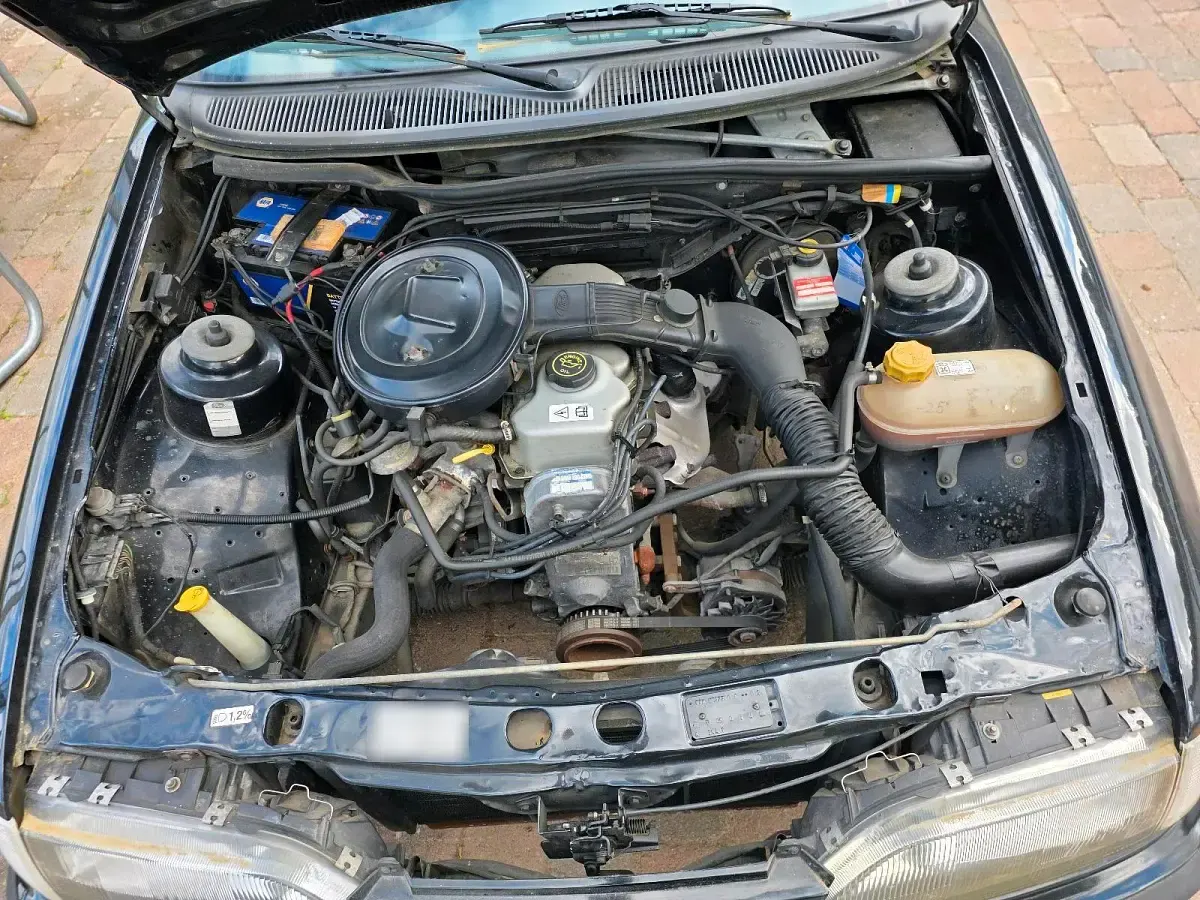 Gebraucht Ford Sierra 87 PS (63 kW) 1993 Schwarz Kombi