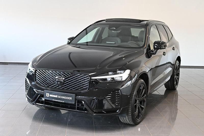 Neu Volvo XC60 Plus 250 PS (183 kW) 2025 Schwarz SUV