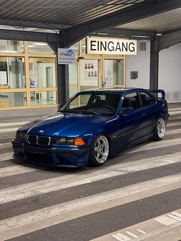 Blau Gebraucht 1997 BMW 323 M Sport Coupé | 9.999 € (Fairer Preis) - Bild 1/4
