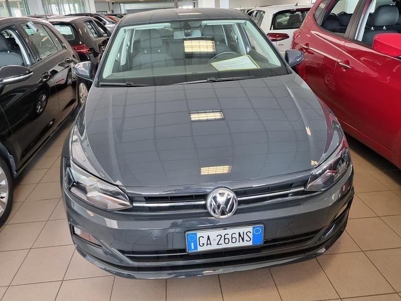 Gebraucht VW Polo Comfortline 80 PS (58 kW) 2019 Schwarz Kleinwagen