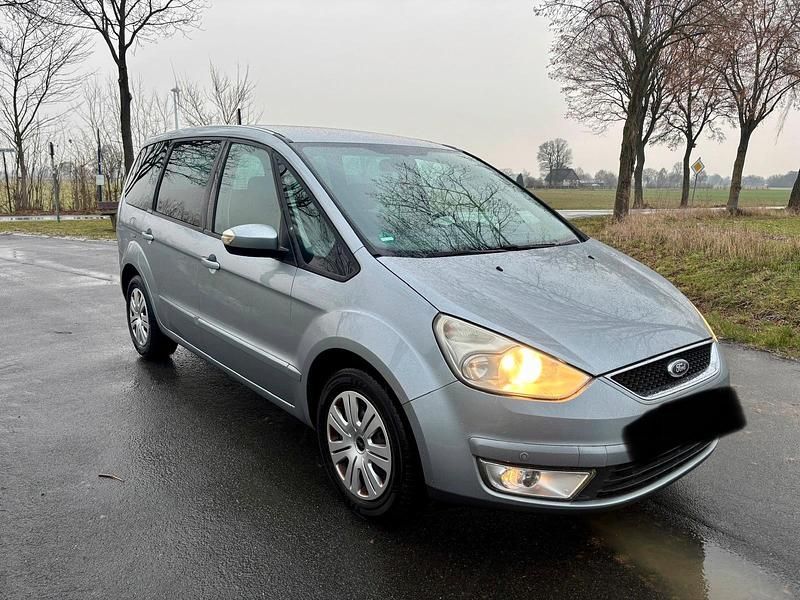 Silber Gebraucht 2008 Ford Galaxy Van / Kleinbus | 2.699 € (Superpreis) - Bild 1/4
