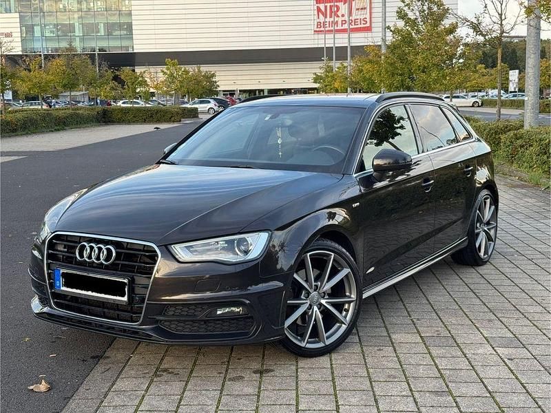 Braun Gebraucht 2015 Audi A3 S-Line Limousine | 10.799 € (Fairer Preis) - Bild 1/4