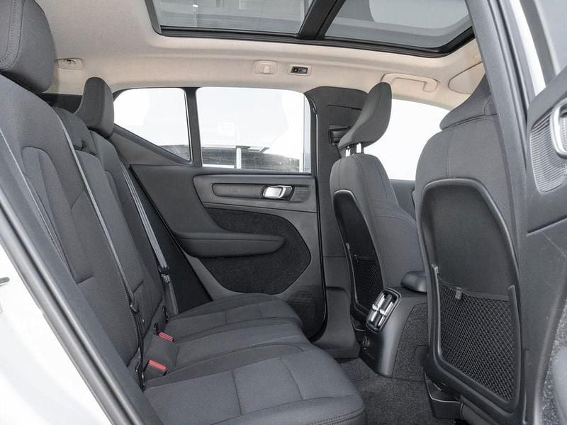Gebraucht Volvo XC40 R-Design 155 PS (114 kW) 2021 Silber SUV