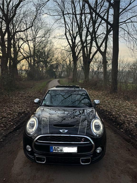 Gebraucht Mini Cooper S 192 PS (141 kW) 2017 Schwarz Kleinwagen