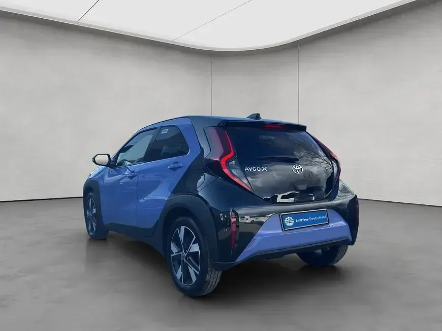 Gebraucht Toyota Aygo X 116 PS (85 kW) 2026 Violett SUV