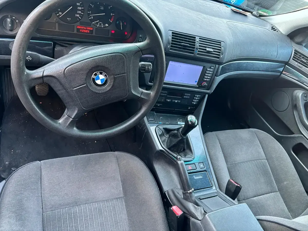 Gebraucht BMW 523 170 PS (125 kW) 1997 Grün Limousine