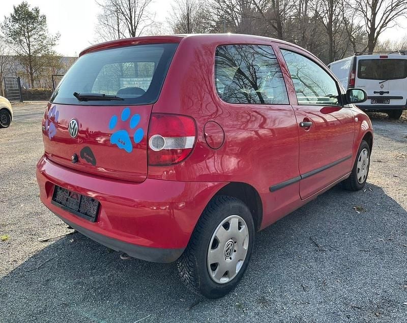 Gebraucht VW Fox Basis 54 PS (39 kW) 2006 Rot Kleinwagen