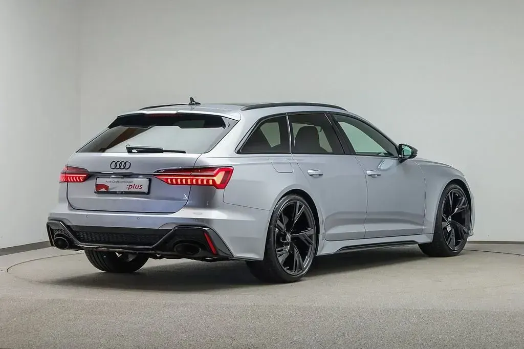 Gebraucht Audi RS6 Sport 600 PS (441 kW) 2022 Florettsilber metallic (metallic) Kombi