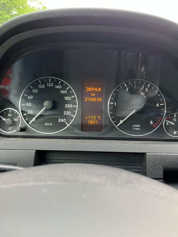 Grün Gebraucht 2005 Mercedes A160 Classic Van / Kleinbus | 2.750 € (Etwas zu teuer) - Bild 1/4
