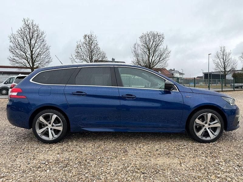 Gebraucht Peugeot 308 SW GT-line 131 PS (96 kW) 2019 Blau Kombi