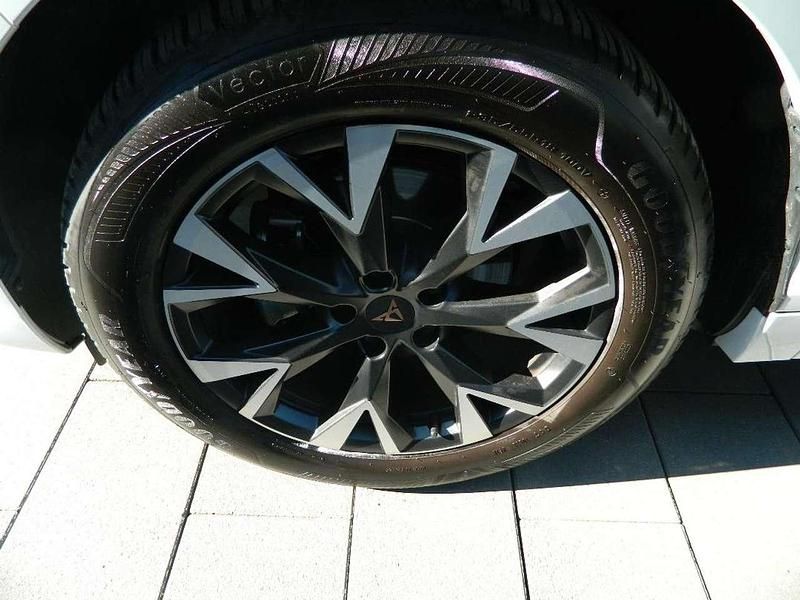 Gebraucht Cupra Terramar 150 PS (110 kW) 2025 Eisweiß SUV