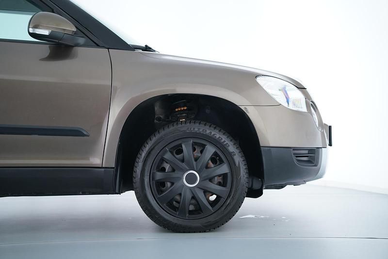 Gebraucht Skoda Yeti Active 110 PS (80 kW) 2013 Braun SUV