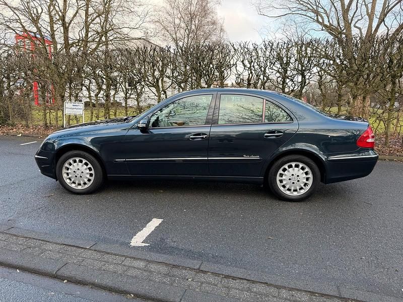 Gebraucht Mercedes E320 224 PS (164 kW) 2004 Schwarz Limousine