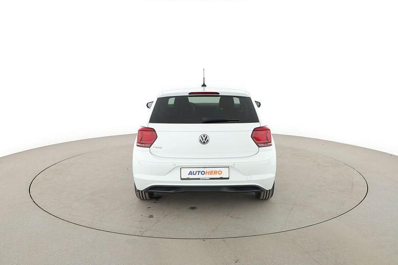 Gebraucht VW Polo Highline 95 PS (69 kW) 2018 Weiß Kleinwagen